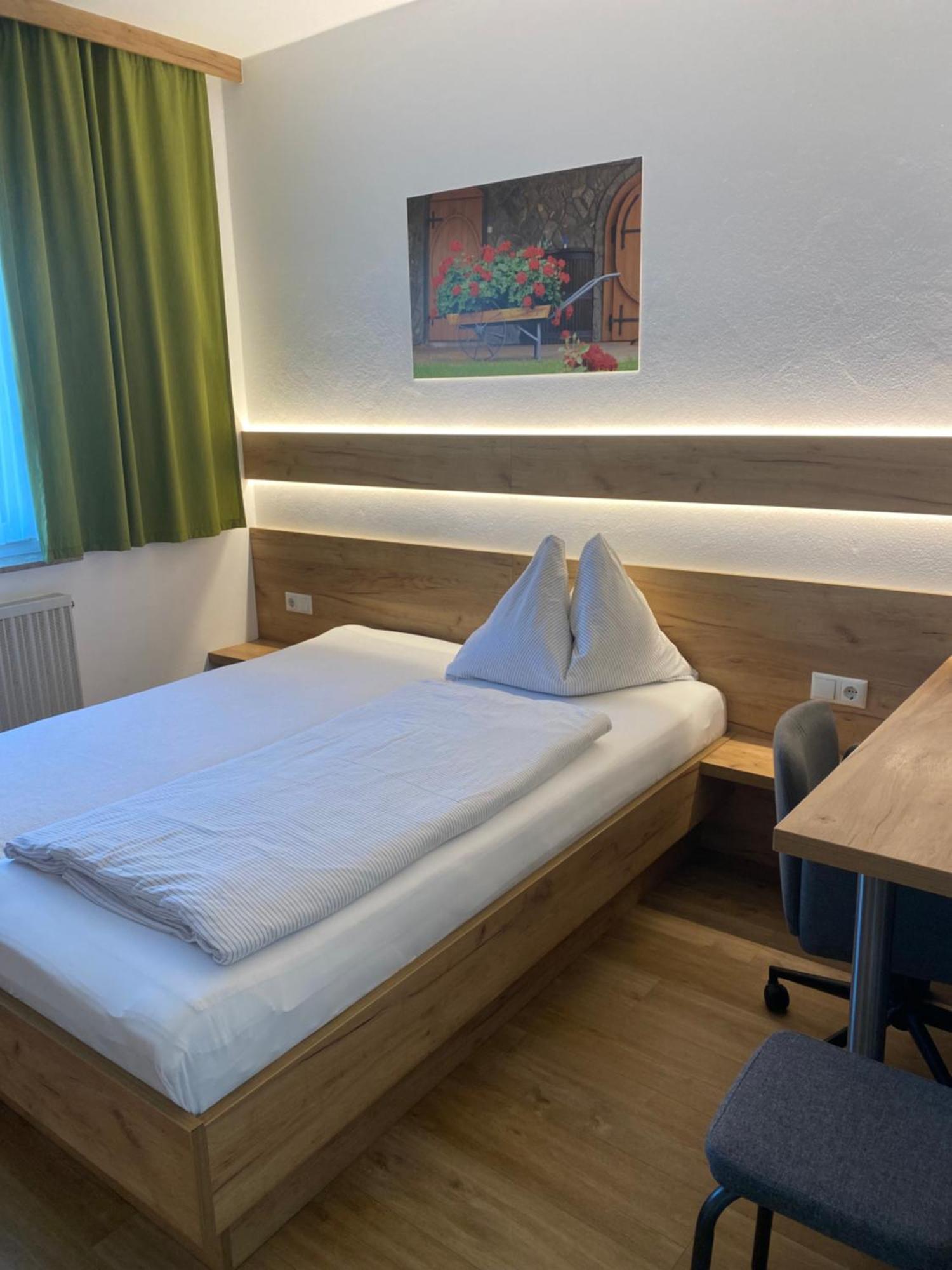 Pension Kinzl Mit E-Ladestation Offenhausen Dış mekan fotoğraf