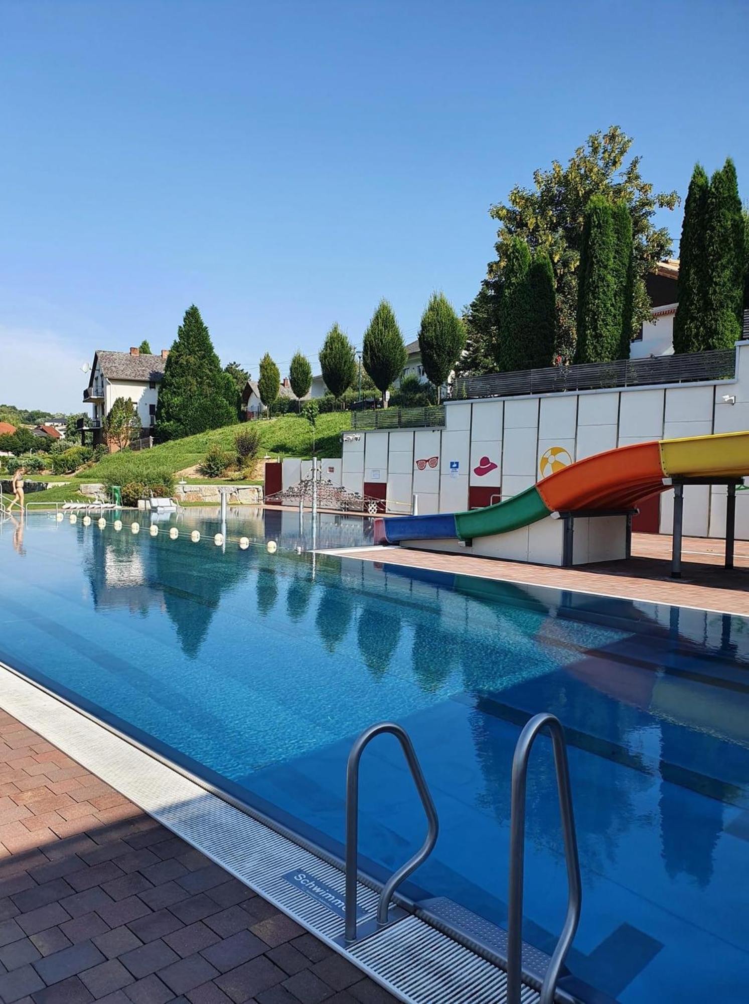 Pension Kinzl Mit E-Ladestation Offenhausen Dış mekan fotoğraf