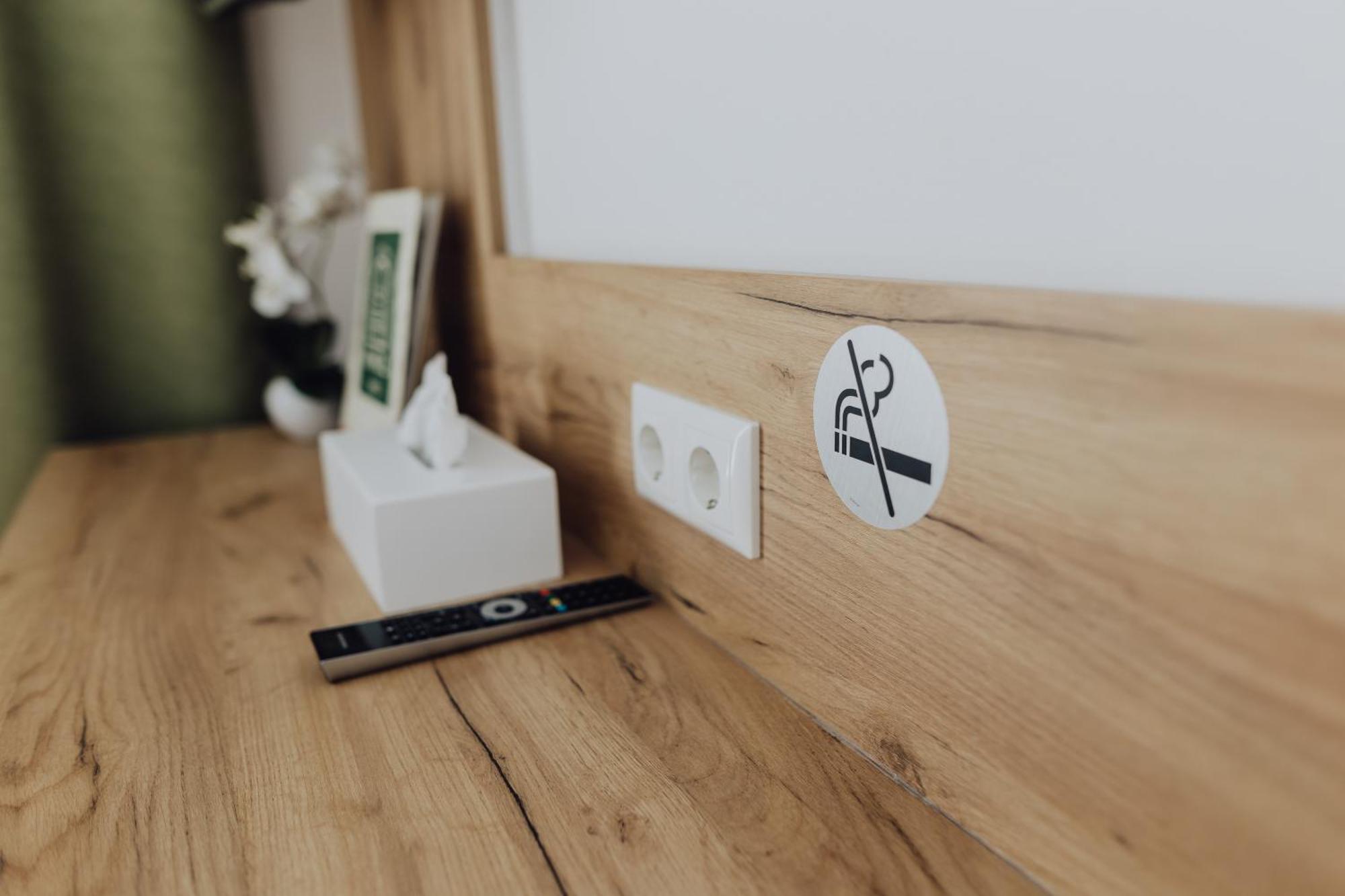 Pension Kinzl Mit E-Ladestation Offenhausen Dış mekan fotoğraf